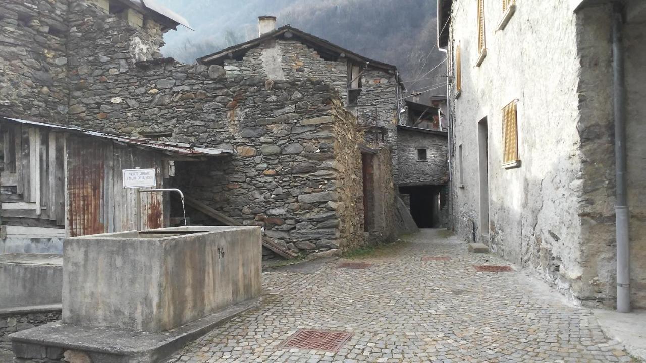 B&B Arquino Sondrio Bagian luar foto