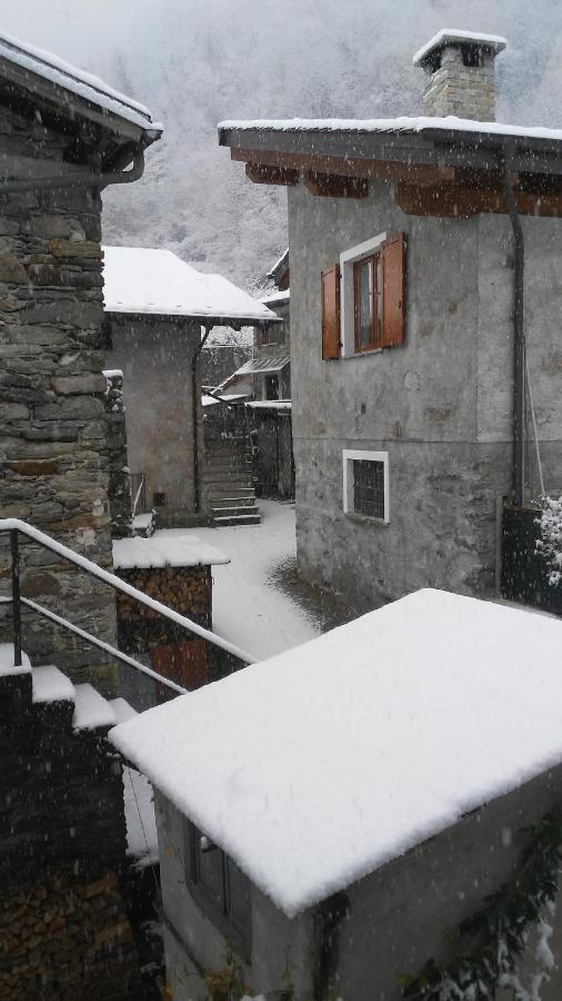 B&B Arquino Sondrio Bagian luar foto